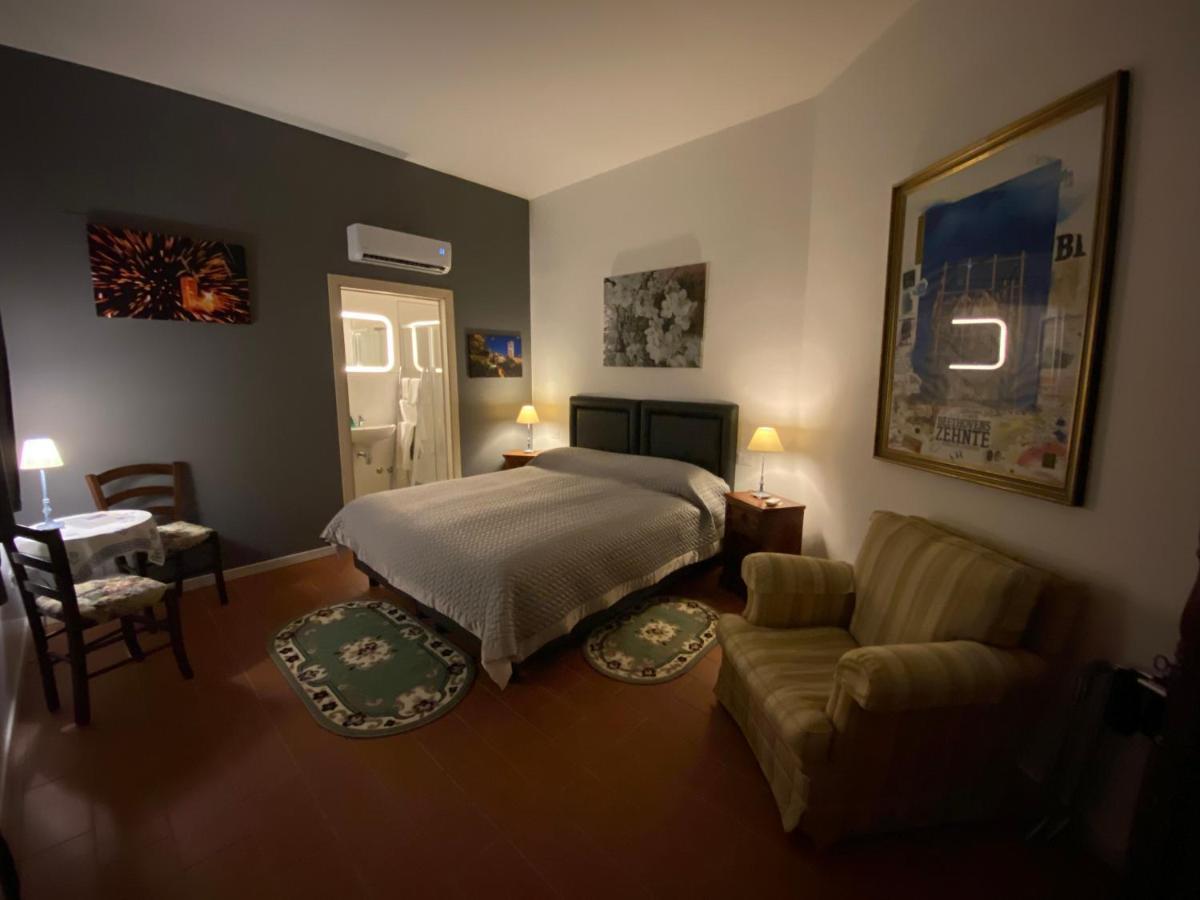 Lenzi'S Bottega And Gallery Suites Vicopisano Eksteriør billede